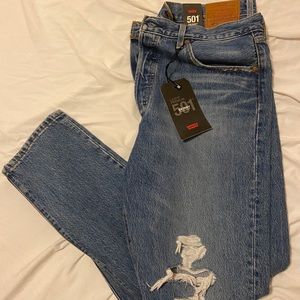 501 levi skinny jeans